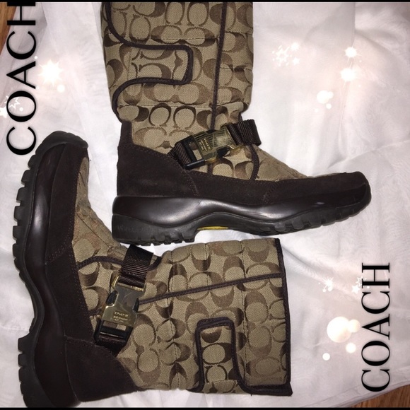 Coach snow boots sz 7.5 - Picture 2 of 5